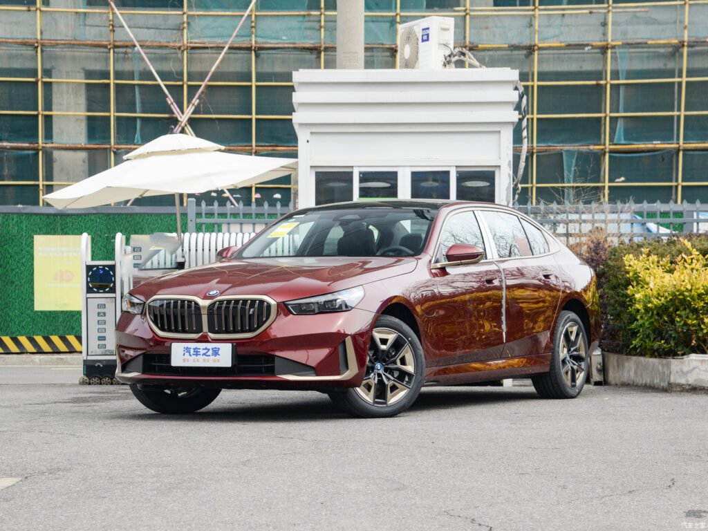 BMW i5 2024