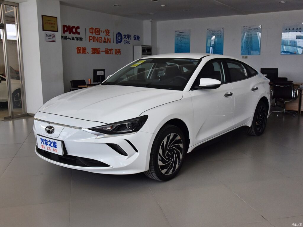 HYUNDAI LAFESTA 2020