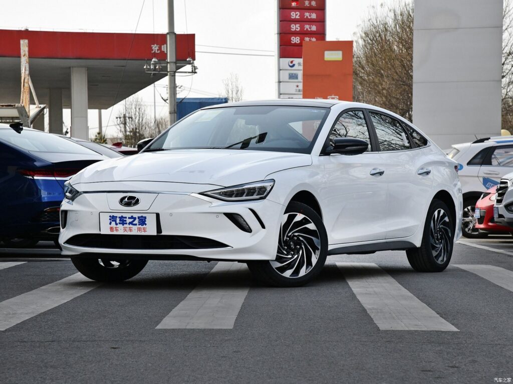 HYUNDAI LAFESTA 2020