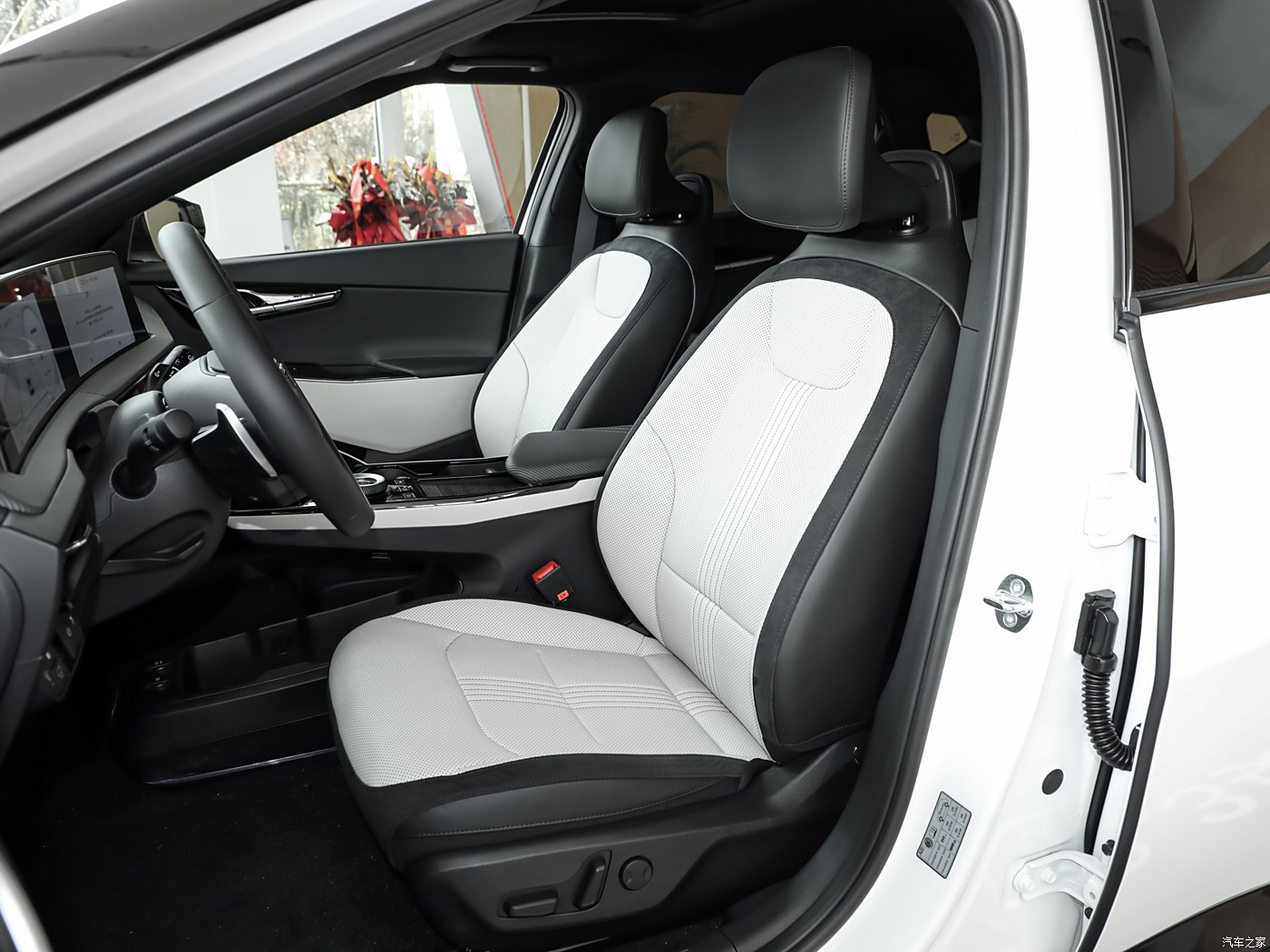 Электромобиль KIA EV6 GT Line - купить электромобиль в Киеве, Украине