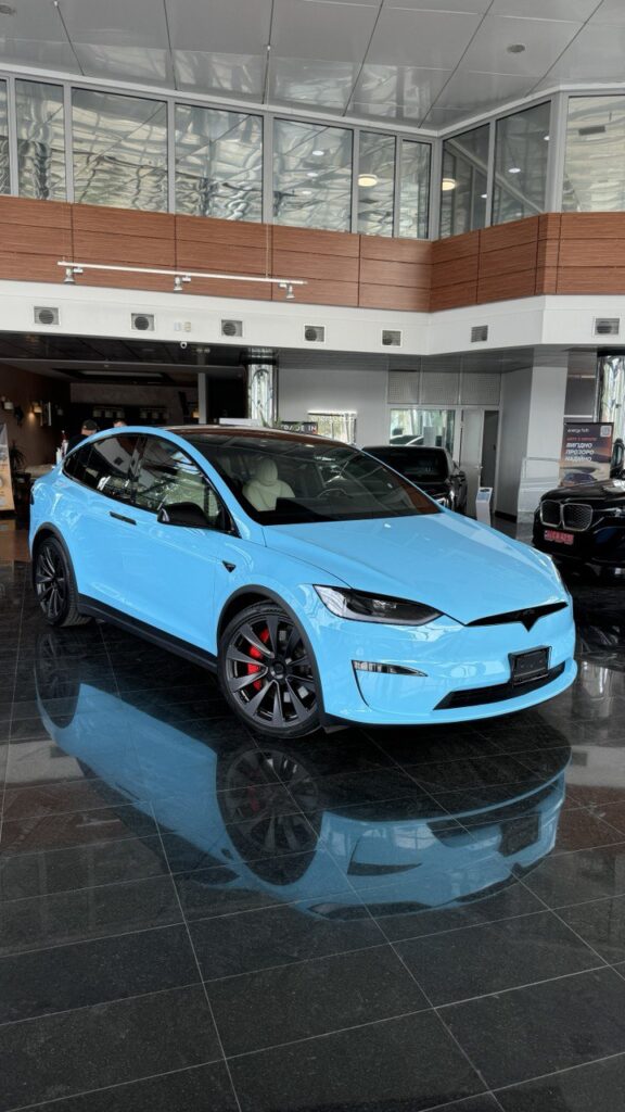 Tesla Model X 2023