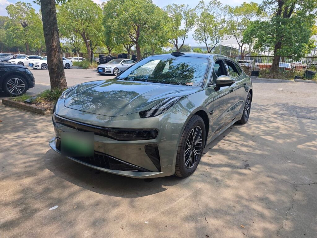 Zeekr 001 NEW 2024