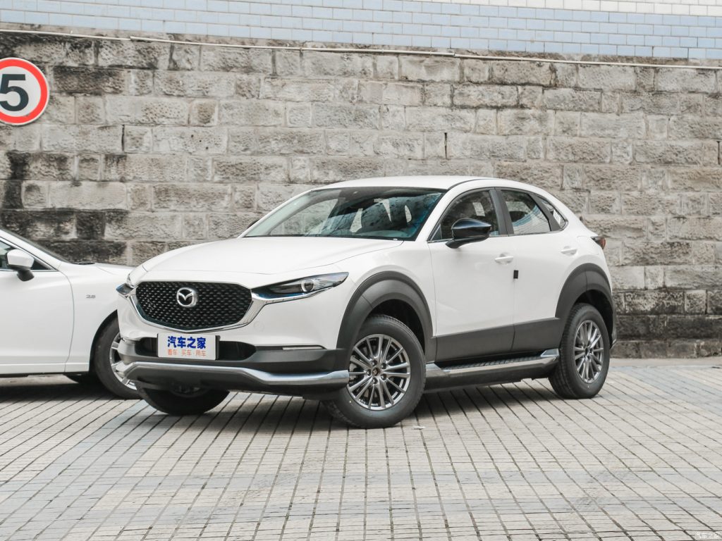 Mazda CX30 EV 2021