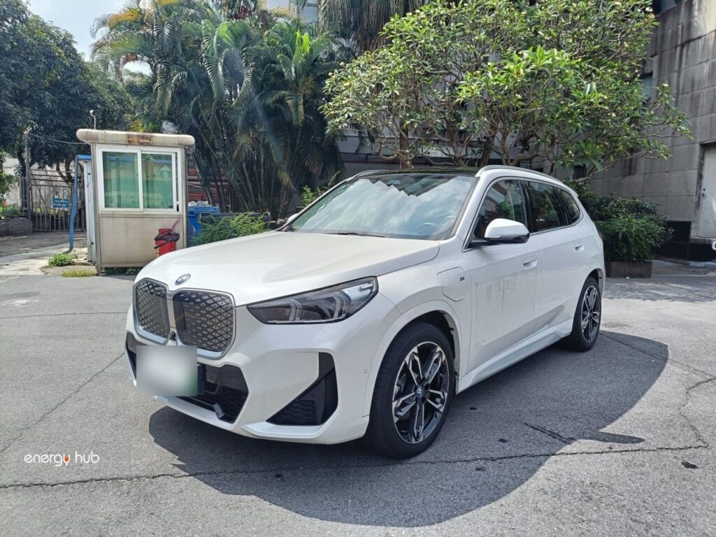 BMW iX1 2023