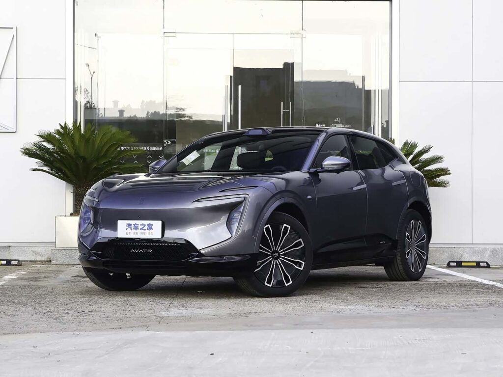 Avatr 07 Hybrid 2024