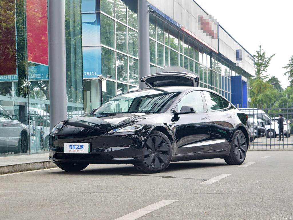 TESLA MODEL 3 2020