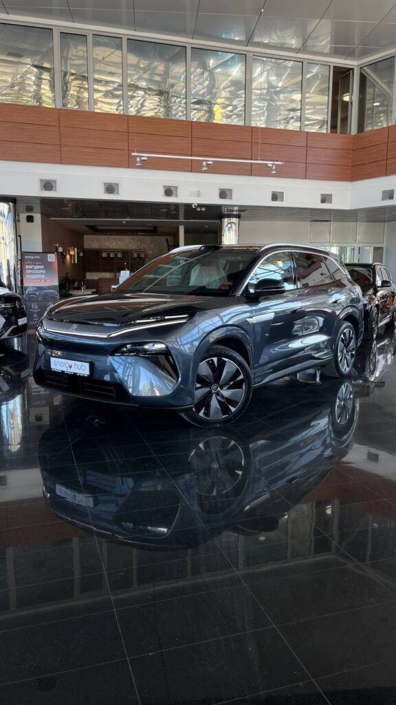 BYD Tang L 2025