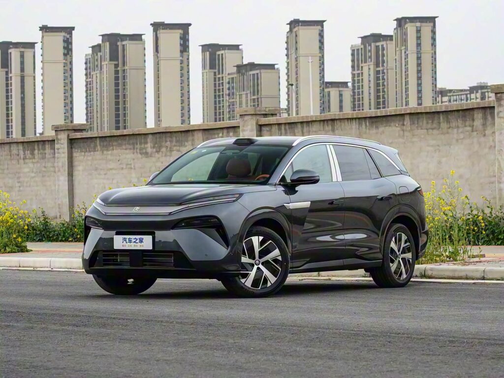 BYD Tang L DM 2025