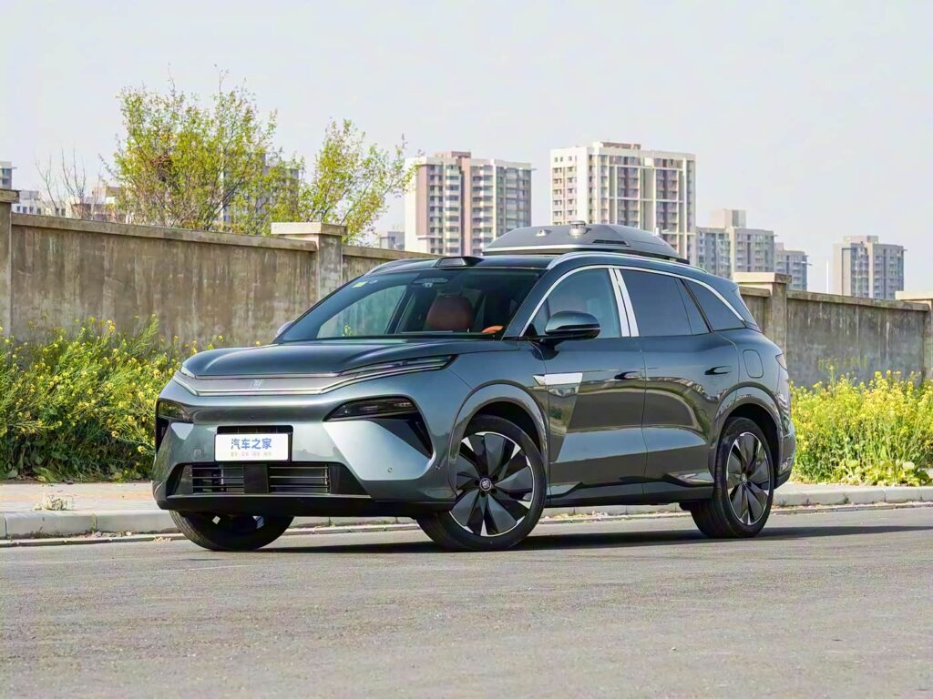 BYD Tang L DM 2025