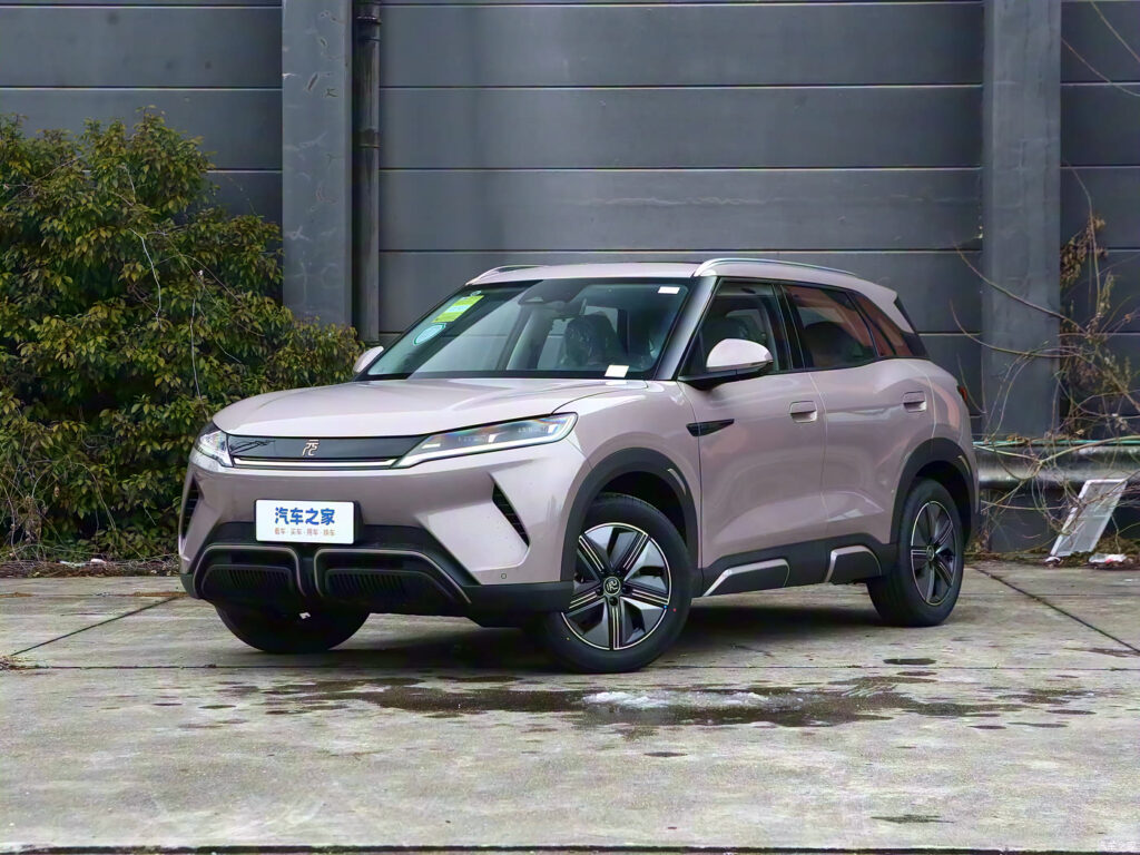 BYD Yuan UP 2025
