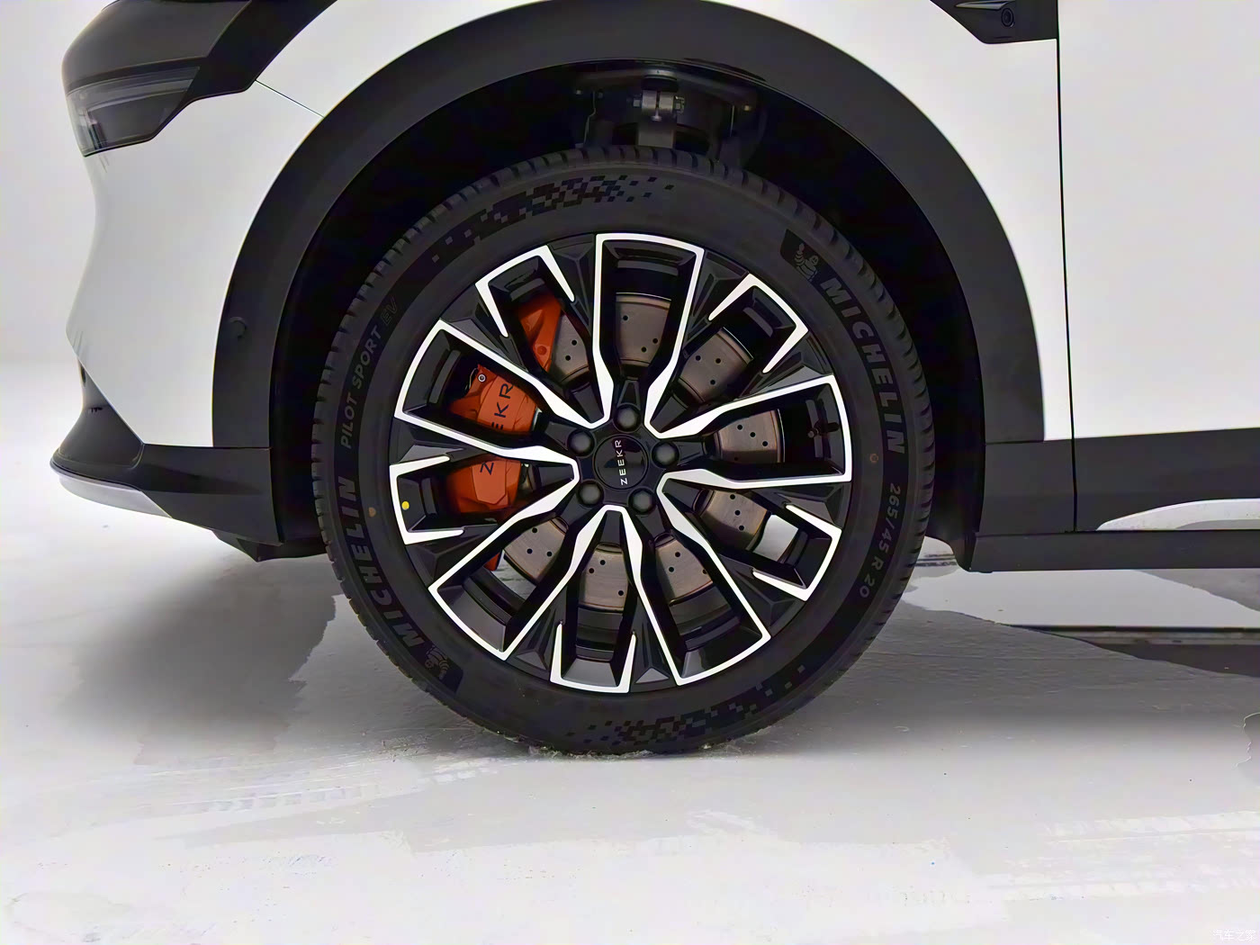 Zeekr 7X 4WD 100 kWh - Energy-Hub