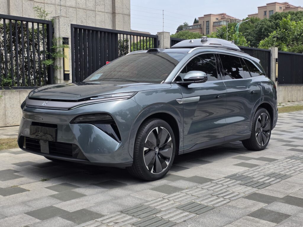 BYD Tang L DM 2025